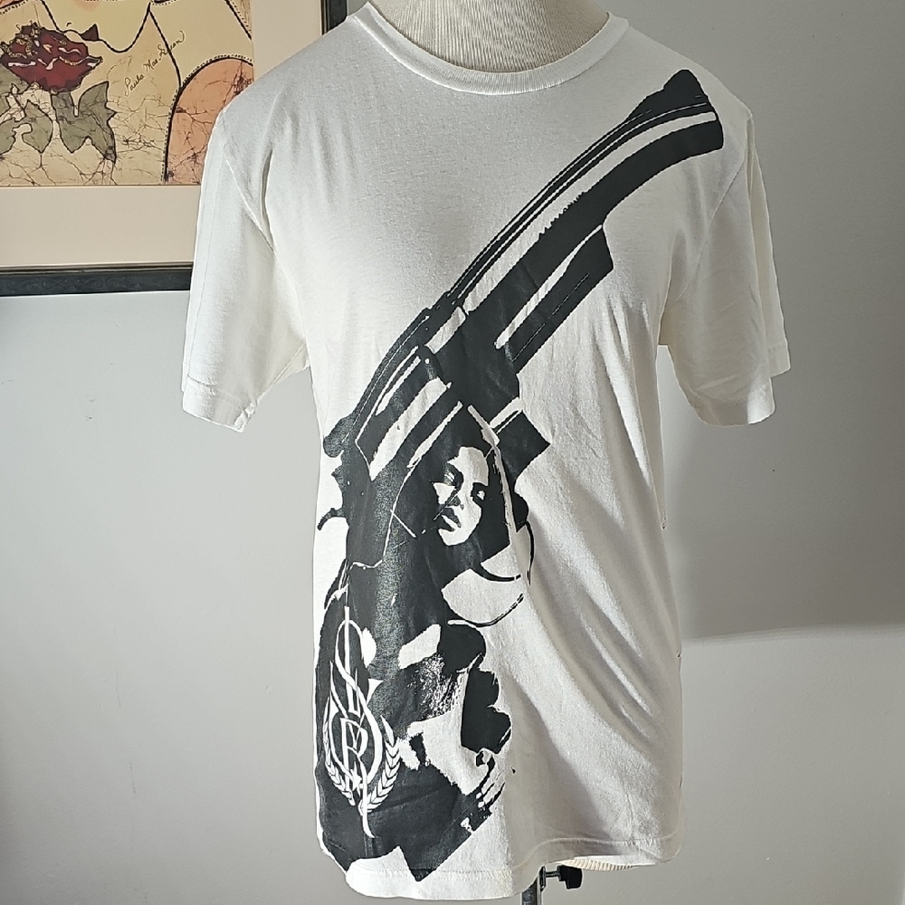 White Graphic T-ShirtSilver Star Casting Company. Size‎ Small.
